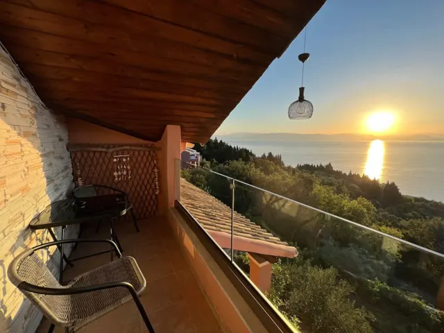 Nakis Dream View · Private balcony · Photograph 1