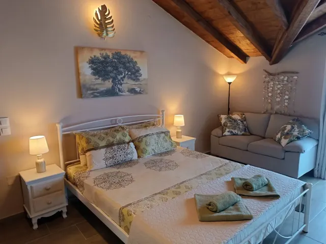 Nakis Dream View · Bedroom · Photograph 13
