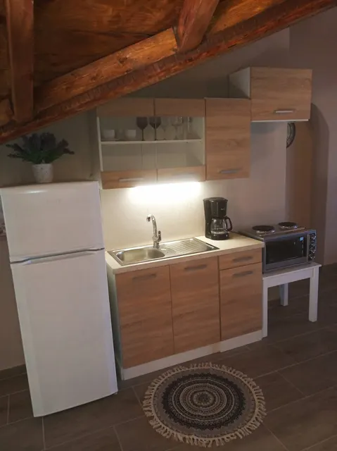 Nakis Dream View · Kitchen · Photograph 14