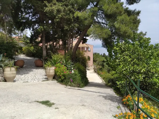Ionian Sea View Studio · Garden surroundings · Photograph 9